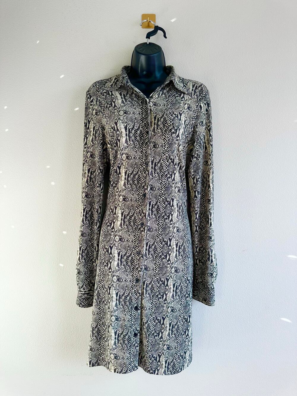 Vintage y2k Norma Kamali Snakeskin Print Shirt Dress Button Front Long Sleeve M